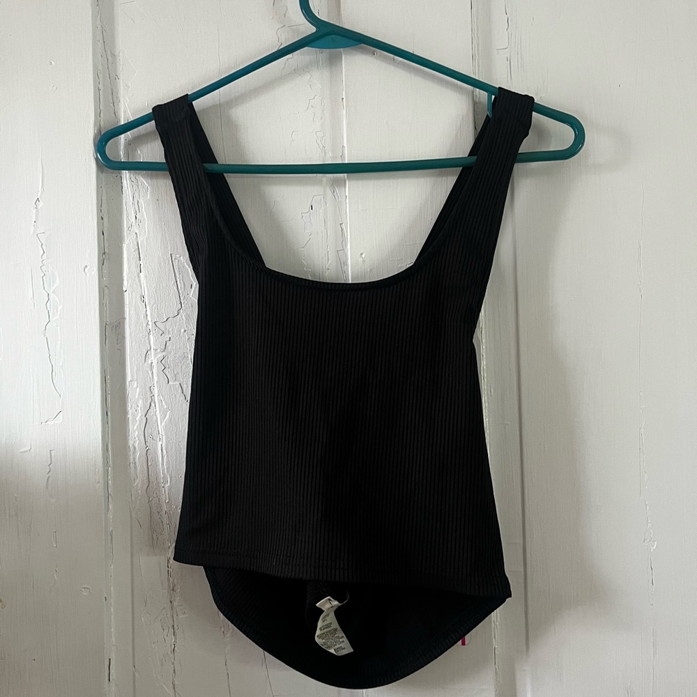 Shosho Black Fitted Crop Tank Top